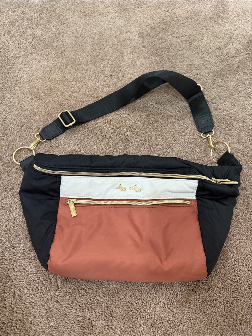 Itzy Ritzy Black, Rust & Cream Crossbody Belt Bag
